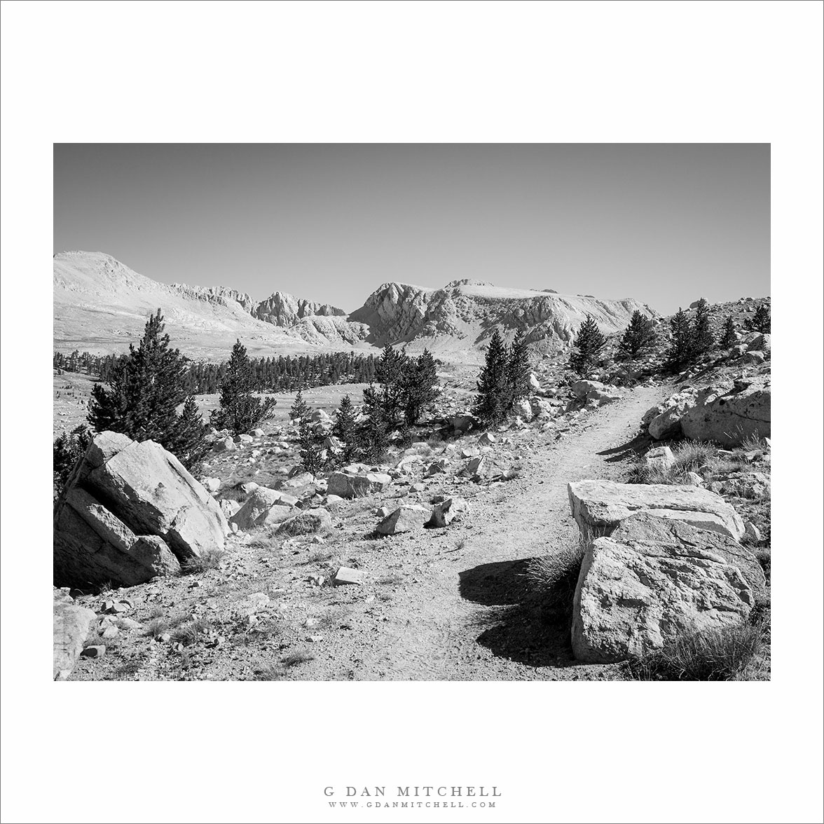 Diamond Mesa, Shepard Pass Trail