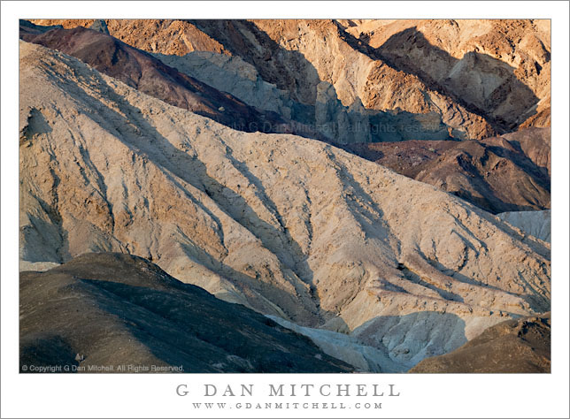 Sunrise Light, Twenty Mule Team Canyon