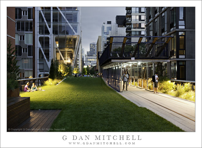 High Line Park, Evening