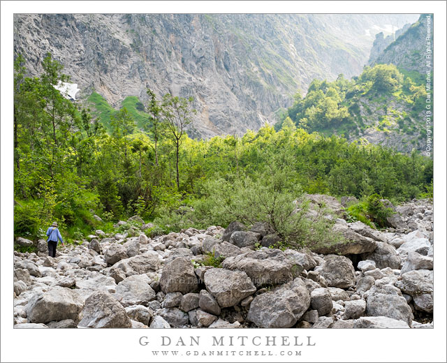 Hiking to Die Eiskapelle