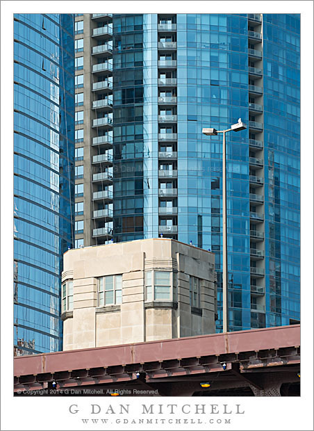 Blue Building, Bridge