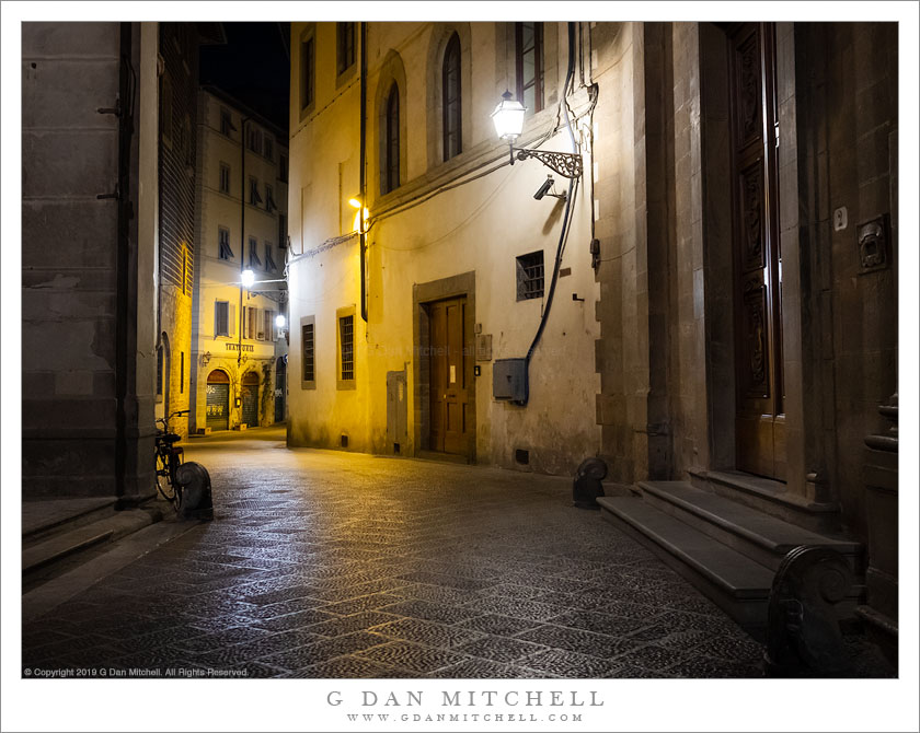 Night Street, Florence