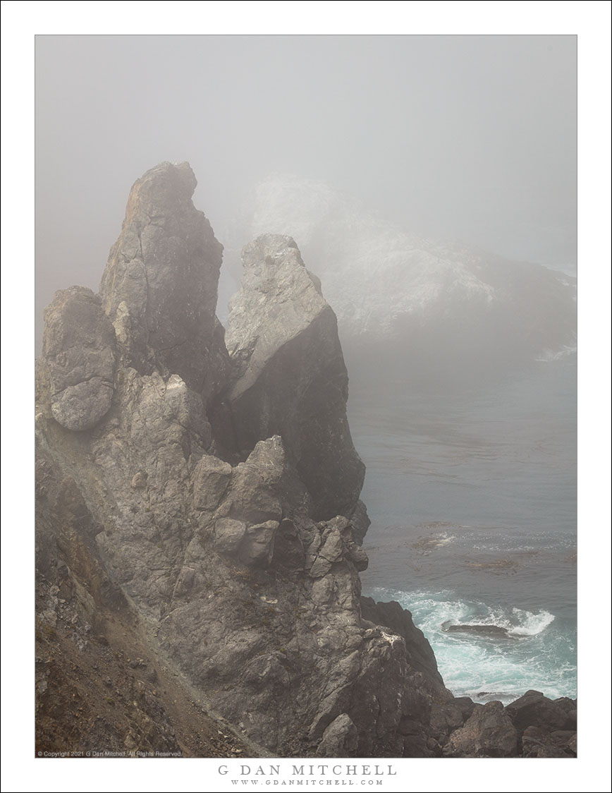 Coastal Pinnacles, Fog