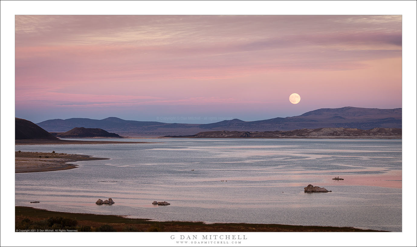 Autumn Moon Rising, Mono Lake