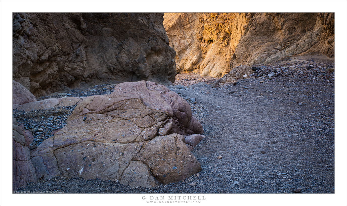 Boulder, Desert Canyon