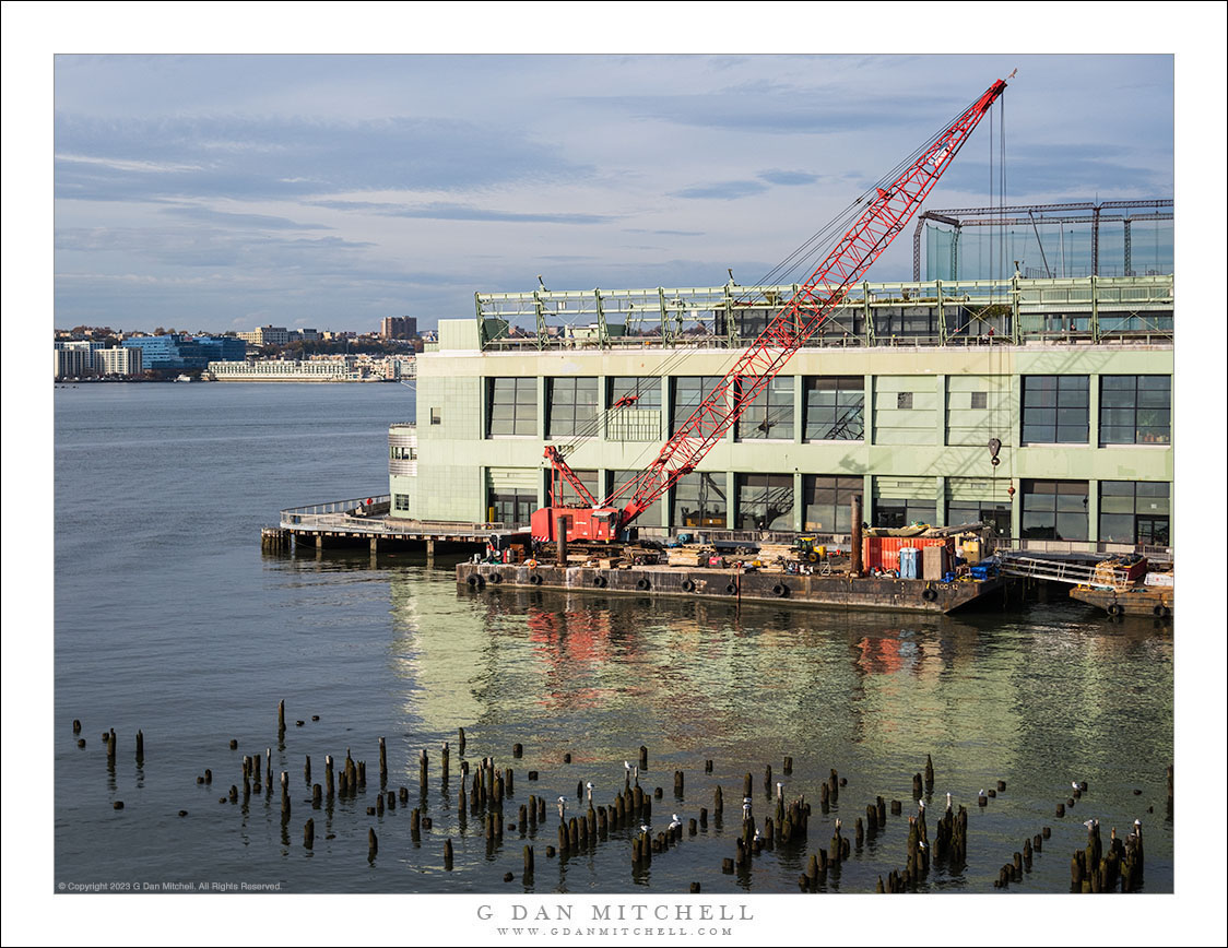 Pier 57, Crane Barge