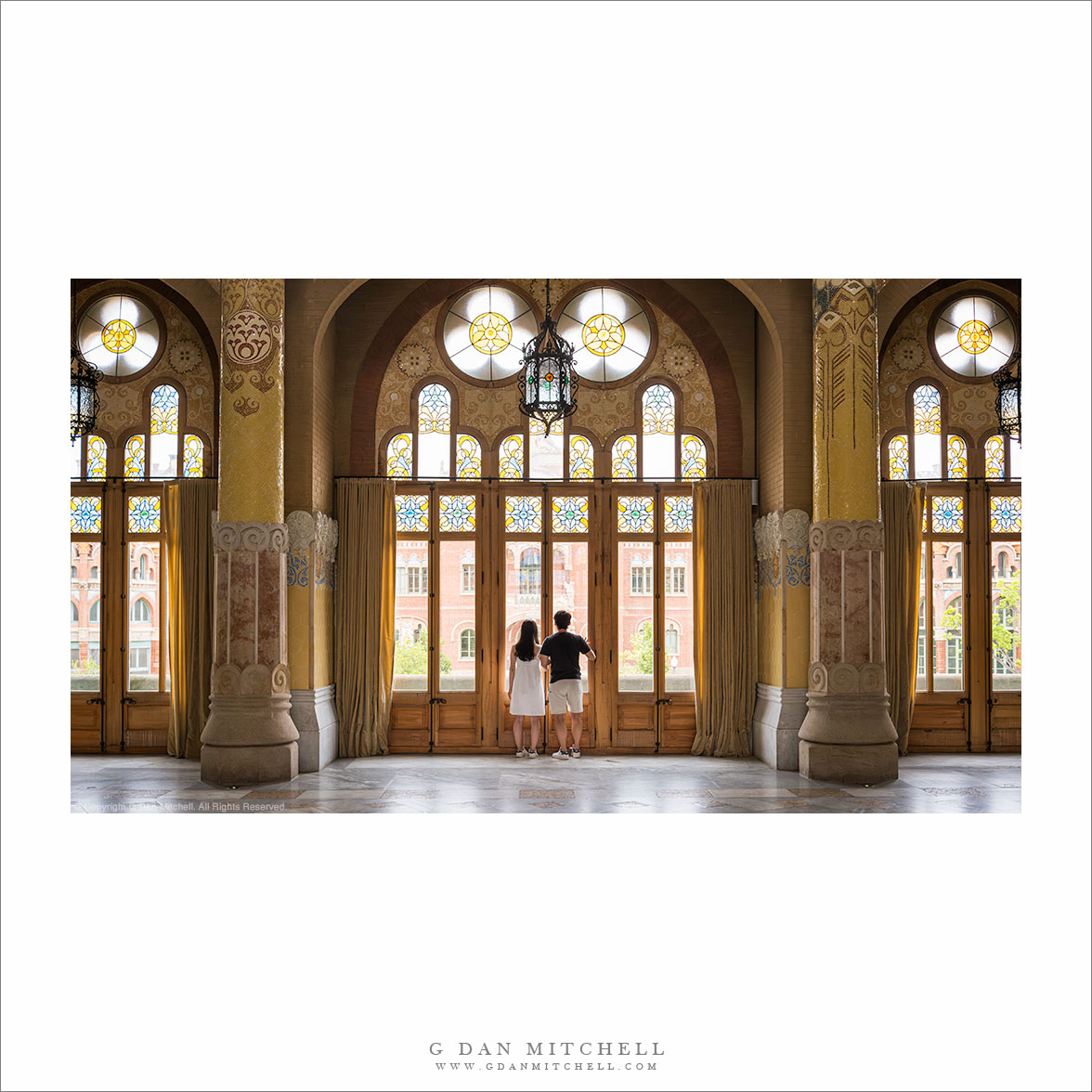 Couple at Windows, Sant Pau Art Nouveau Site