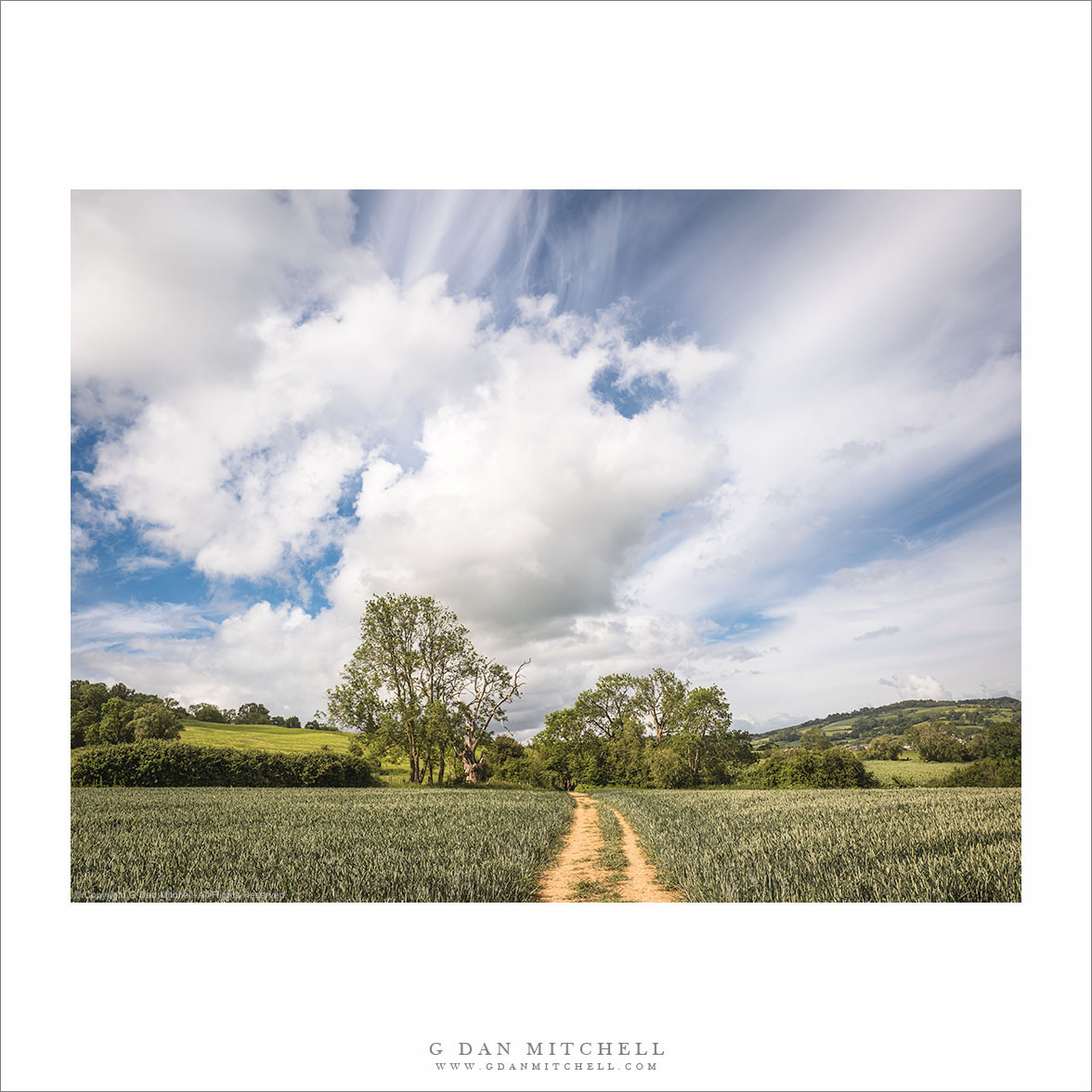 Cotswold Trail, Clouds